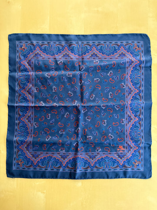 Pochette in seta Etro blu fantasia paisley