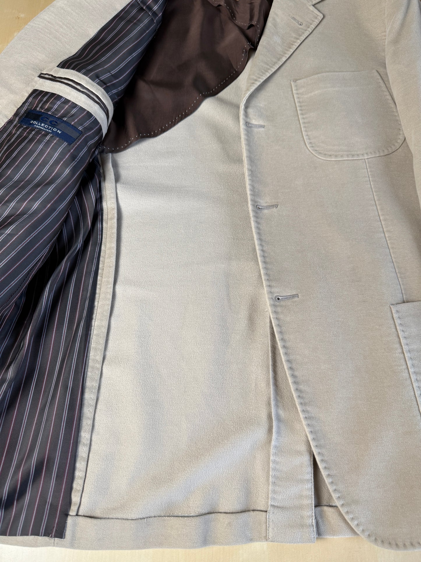 Giacca Corneliani in velluto liscio beige - tg. 54