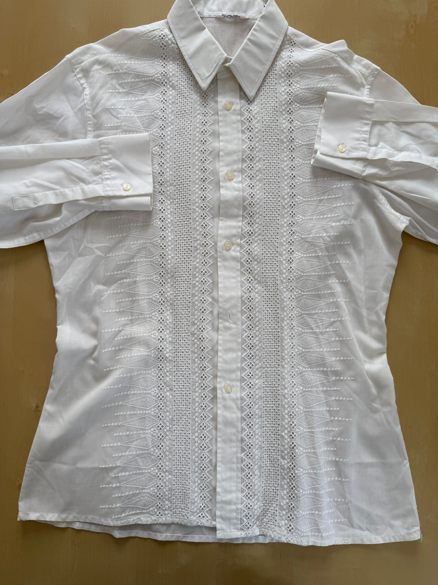 Camicia anni ‘70 con ricami traforati - XS/S collo 38