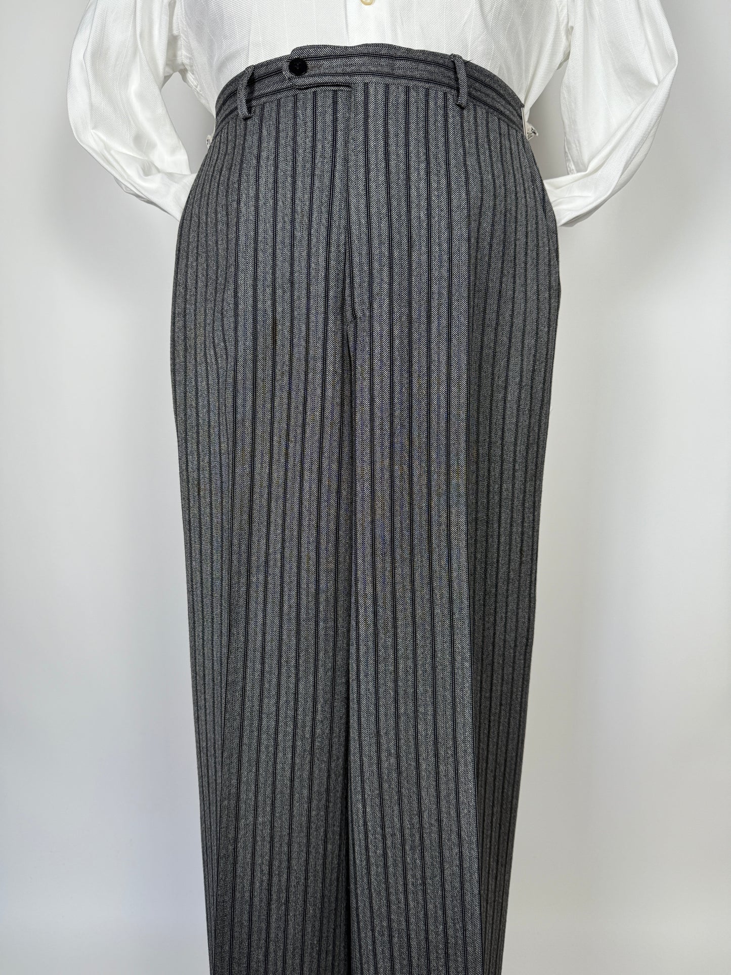 Pantalone anni ‘70 grigio a righe (morning dress) - tg. 44/46