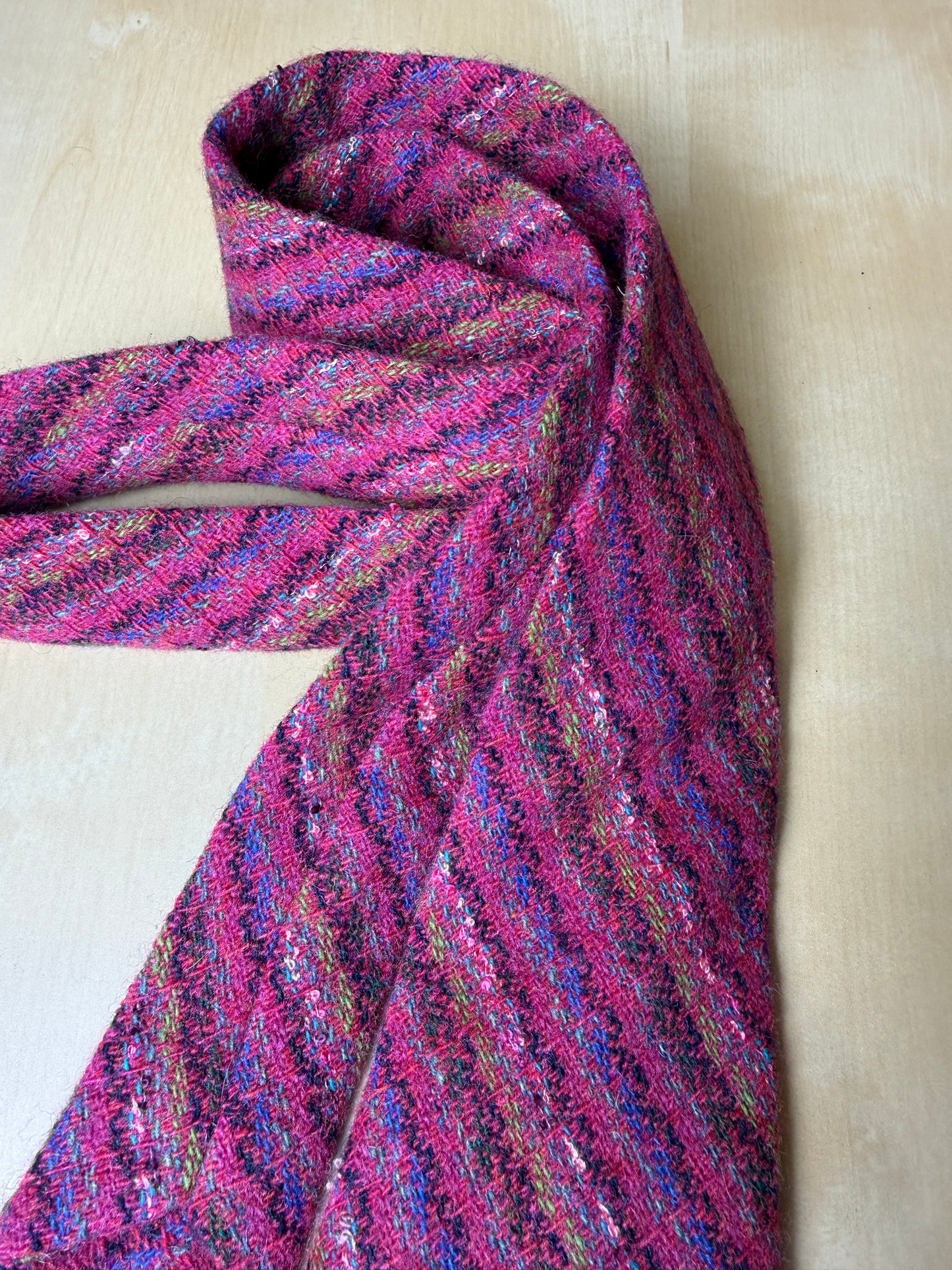 Cravatta in tweed irlandese rosa fucsia