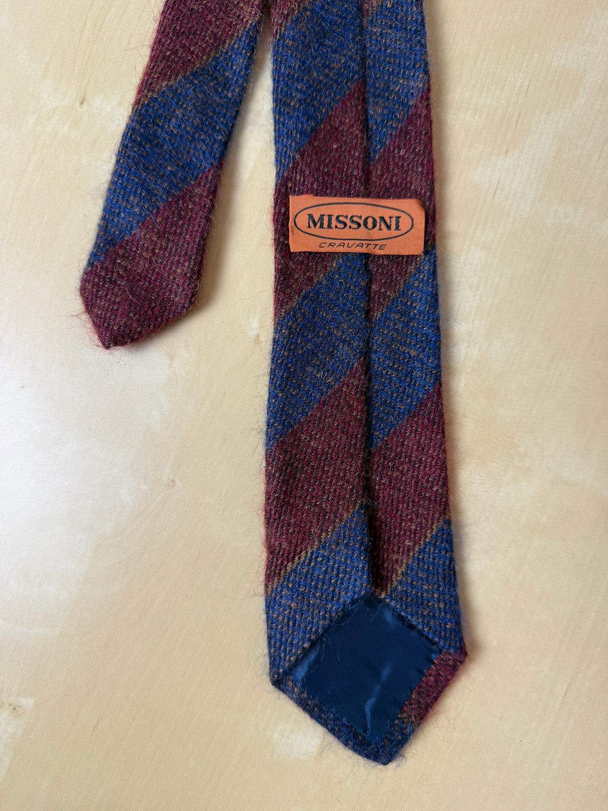 Cravatta Missoni mohair e lana a righe