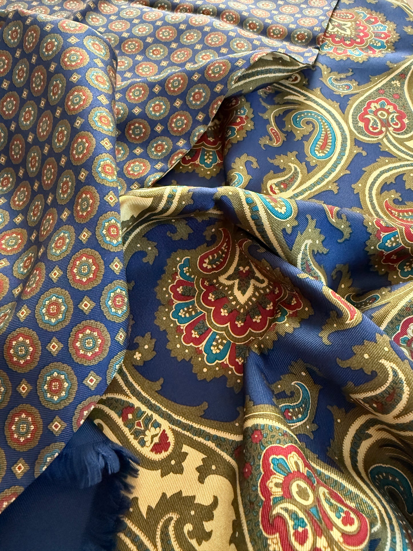 Sciarpa in seta tubolare doppia fantasia