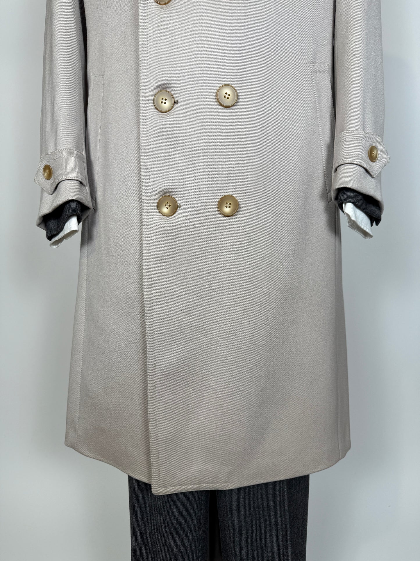 Cappotto doppiopetto anni ‘70 in twill di lana color avorio - tg. 46-48