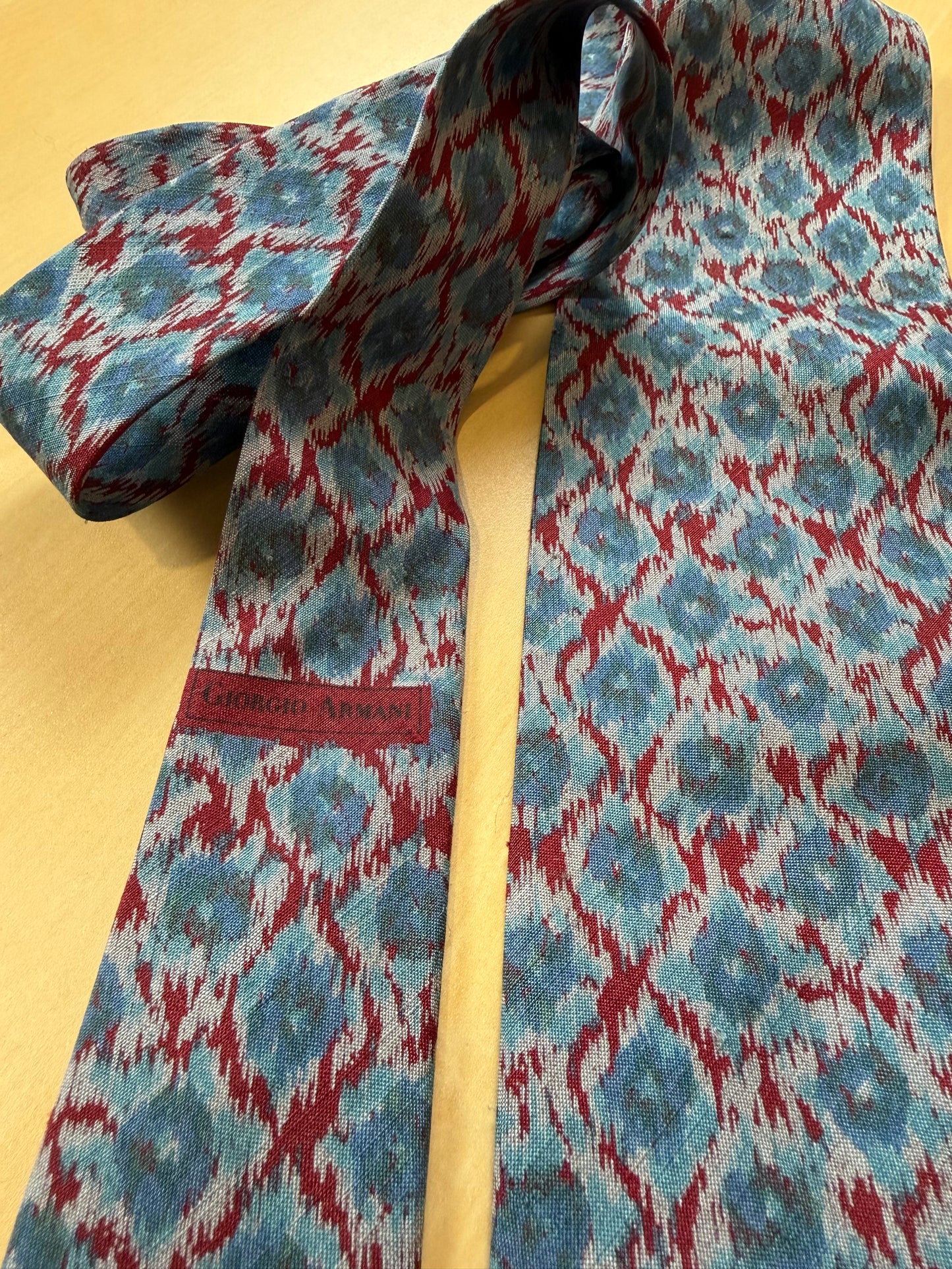 Cravatta Armani vintage seta shantung fantasia astratta