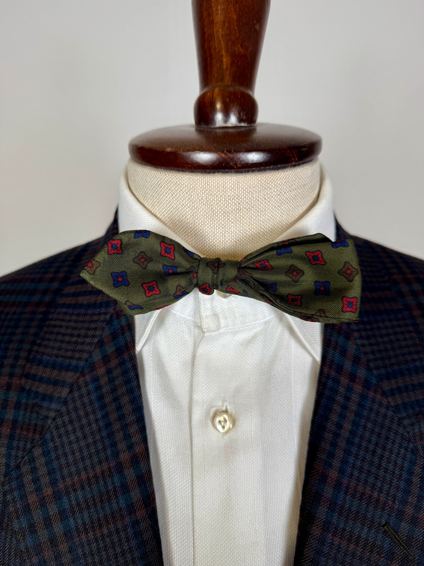 Papillon punta di diamante verde micro fantasia