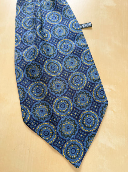 Ascot blu medaglioni mandala