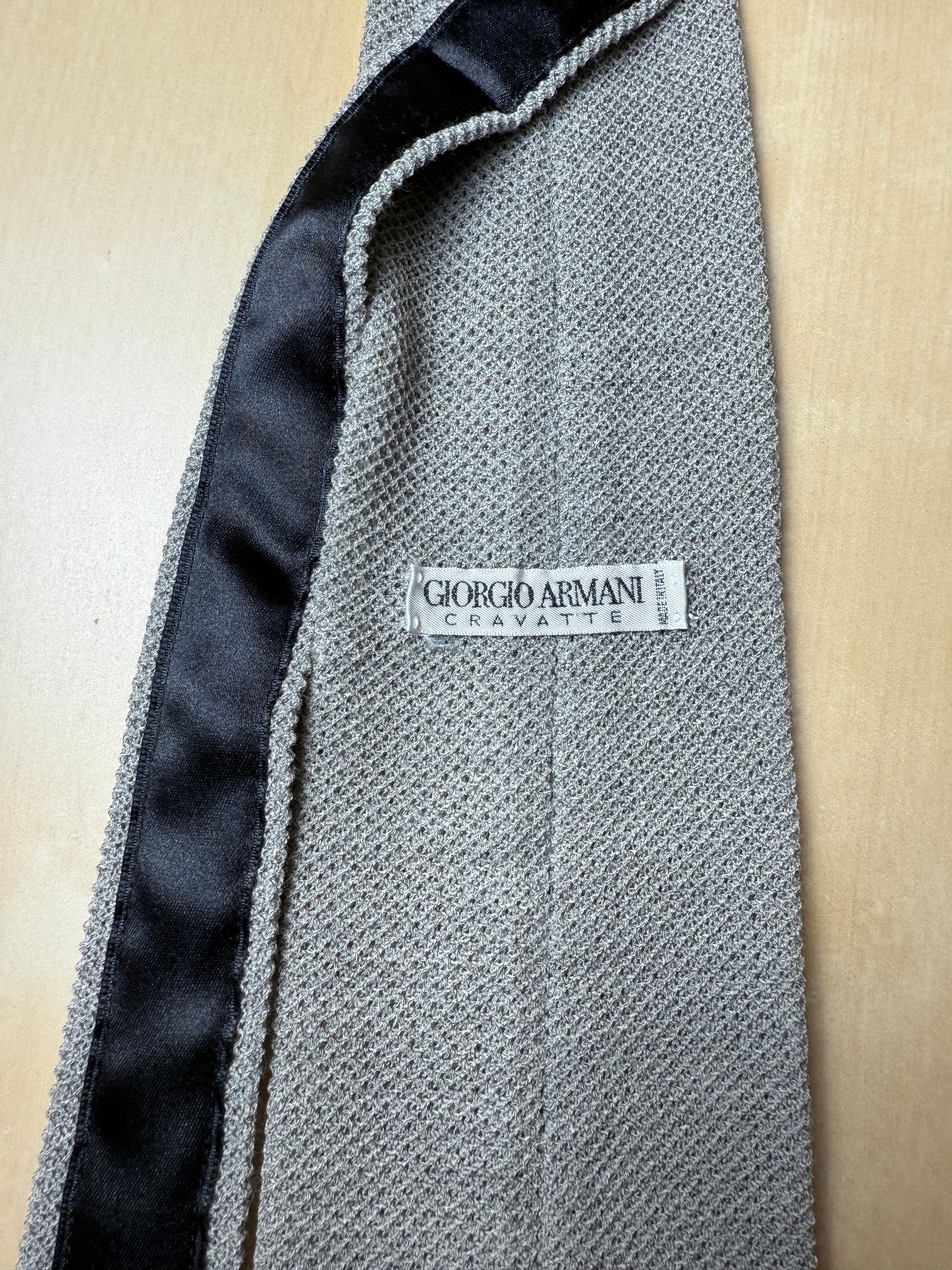 Cravatta Armani in maglia piquet grigio/salvia