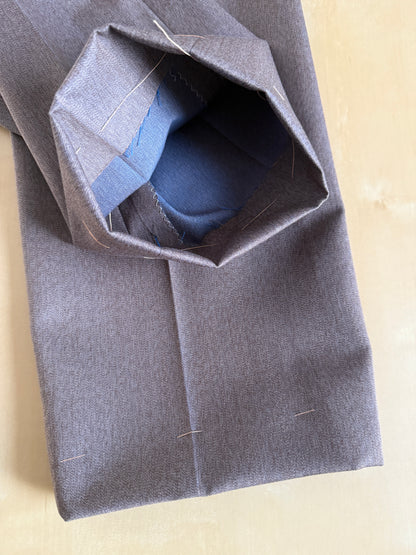 Pantaloni sartoriali anni ‘70 in twill pettinato marrone chiaro (NOS) - tg. 46