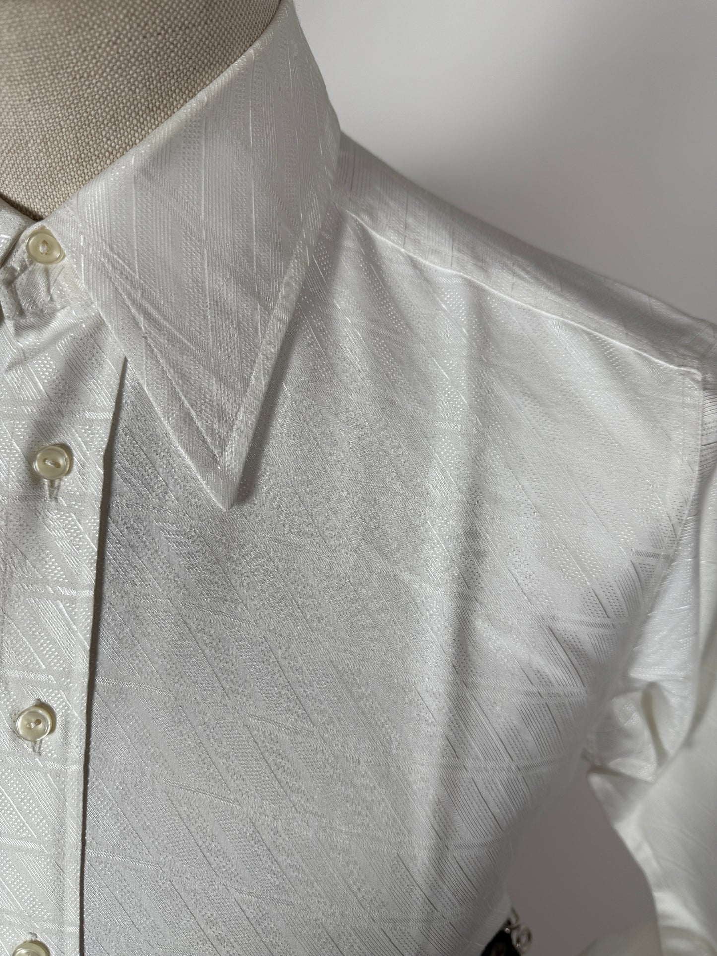 Camicia bianca anni ‘70 jacquard con collo italiano - S collo 39