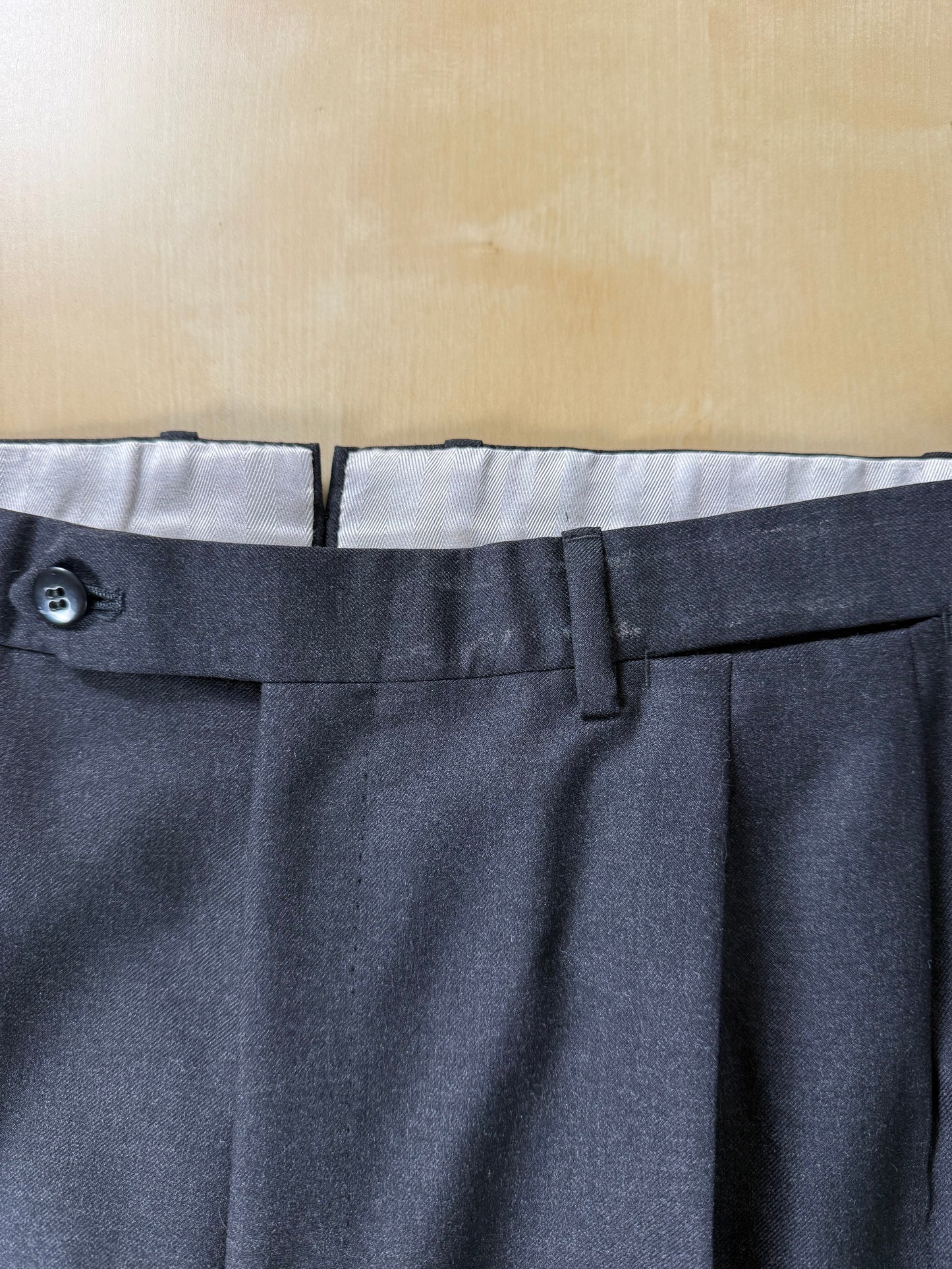 Completo Brioni flanella pettinata antracite - tg. 52