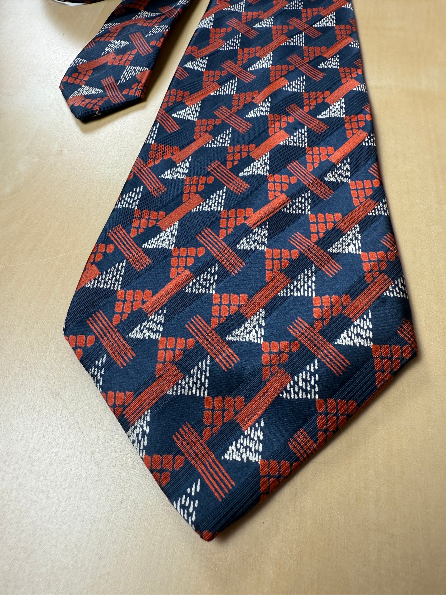 Cravatta Yves Saint Laurent anni ‘70 optical