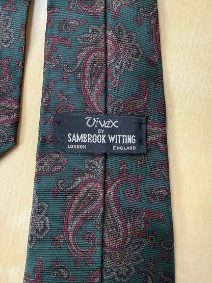 Cravatta Vivax made in England paisley verde