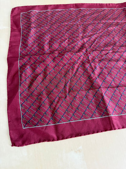 Pochette vintage bordeaux con morsetti