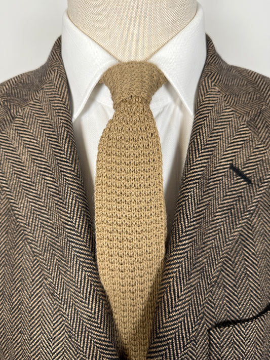 Cravatta in maglia di lana color nocciola