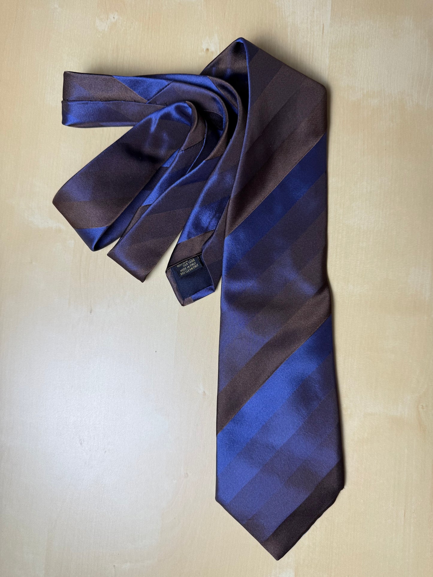 Cravatta Corneliani righe sfumate
