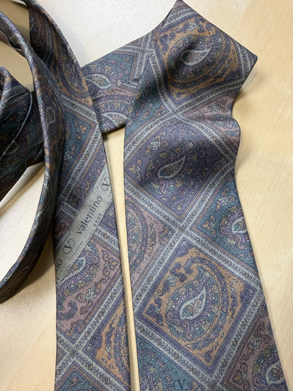 Cravatta Valentino shantung paisley geometrico lilla
