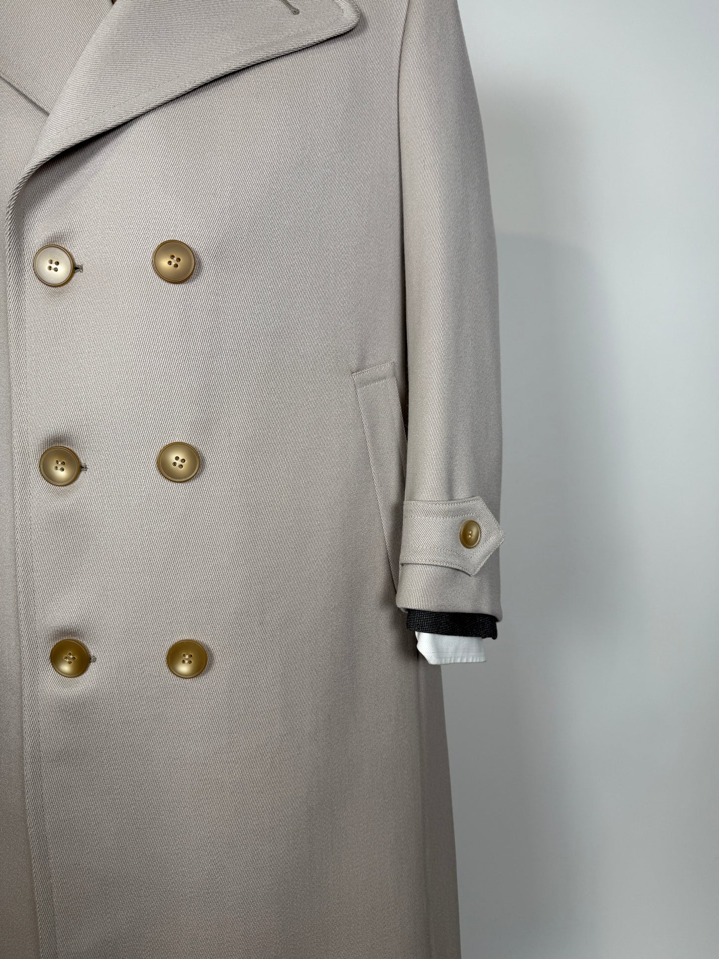 Cappotto doppiopetto anni ‘70 in twill di lana color avorio - tg. 46-48