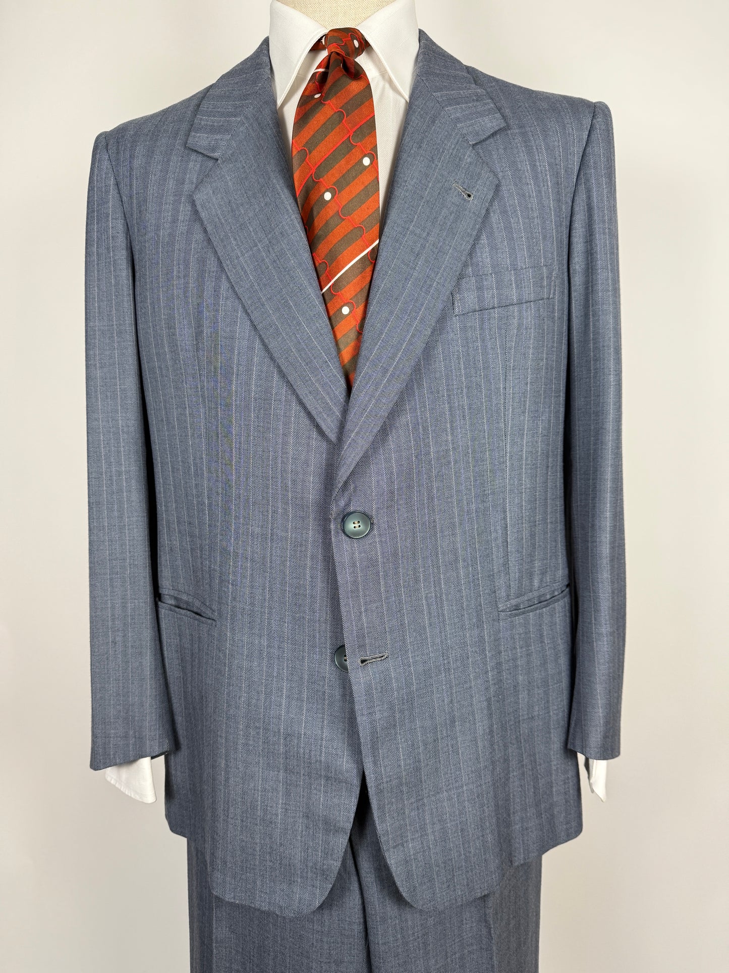 Completo sartoriale anni ‘60/'70 in grisaglia color carta da zucchero gessato - tg. 50/52