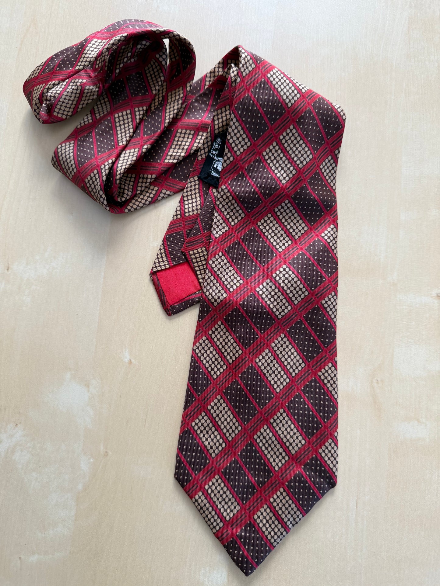 Cravatta Yves Saint Laurent anni ‘70 fantasia geometrica