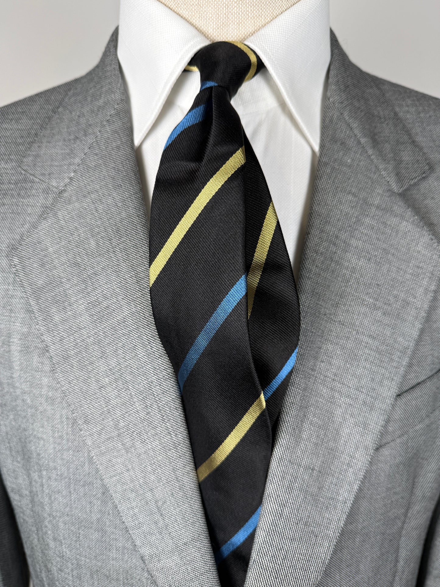 Cravatta regimental navy blu e oro