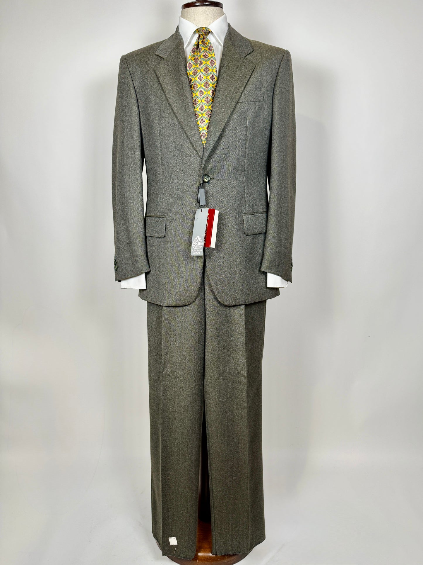 Completo anni ‘80 in covert verde/cachi (NOS) - tg. 48