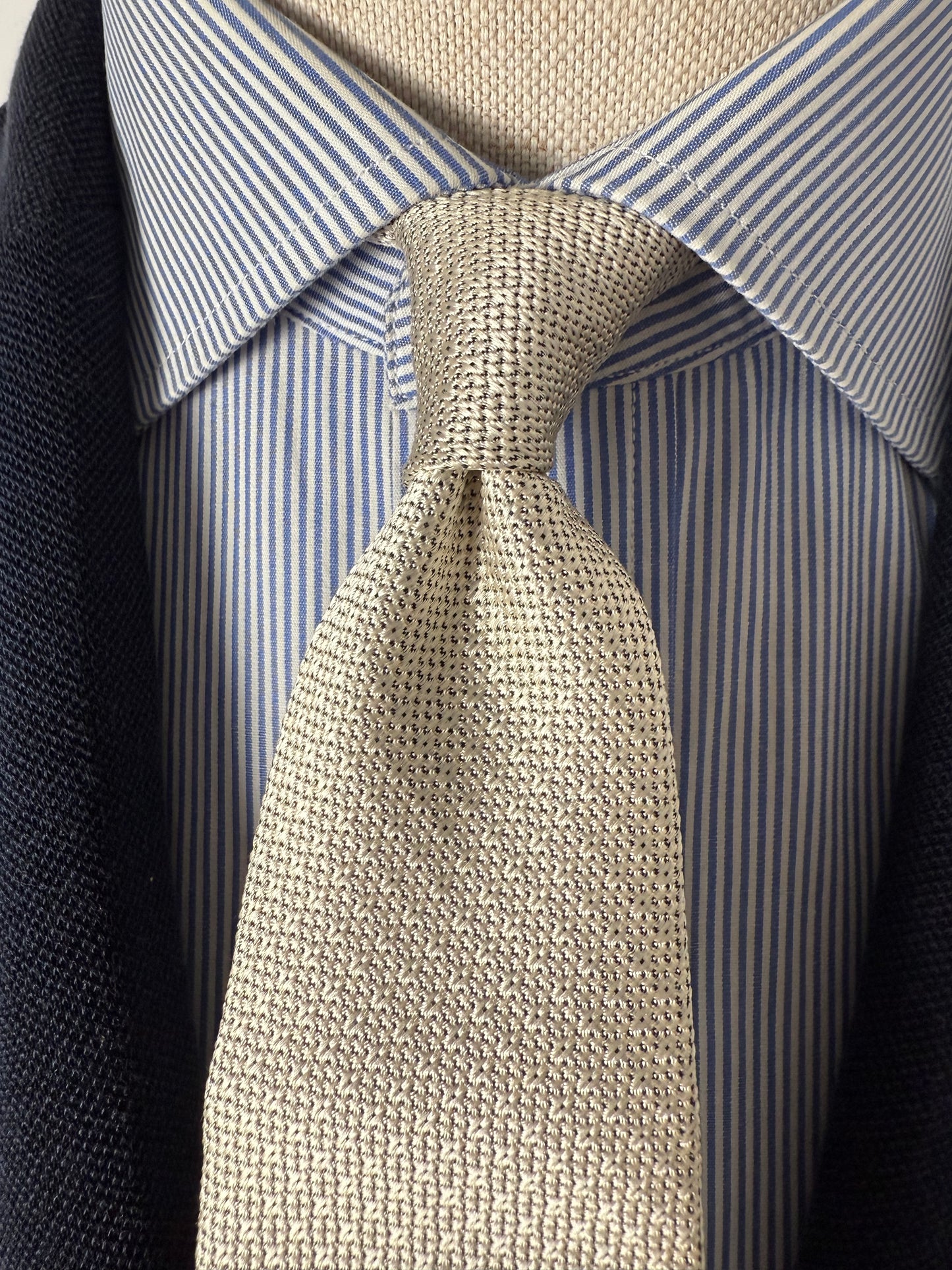 Cravatta anni ‘60 in grenadine di seta color ecru