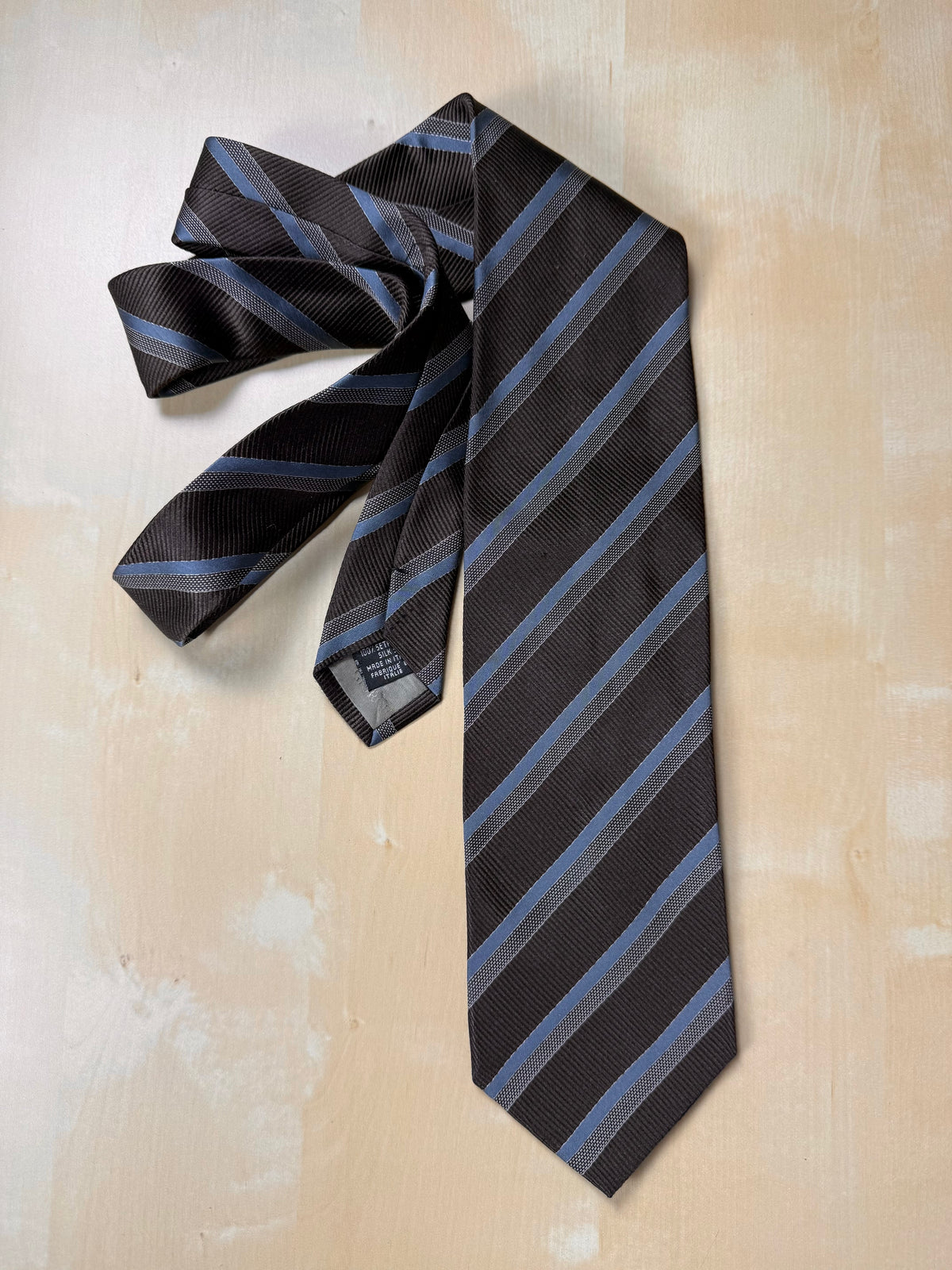 Cravatta Armani regimental marrone e blu