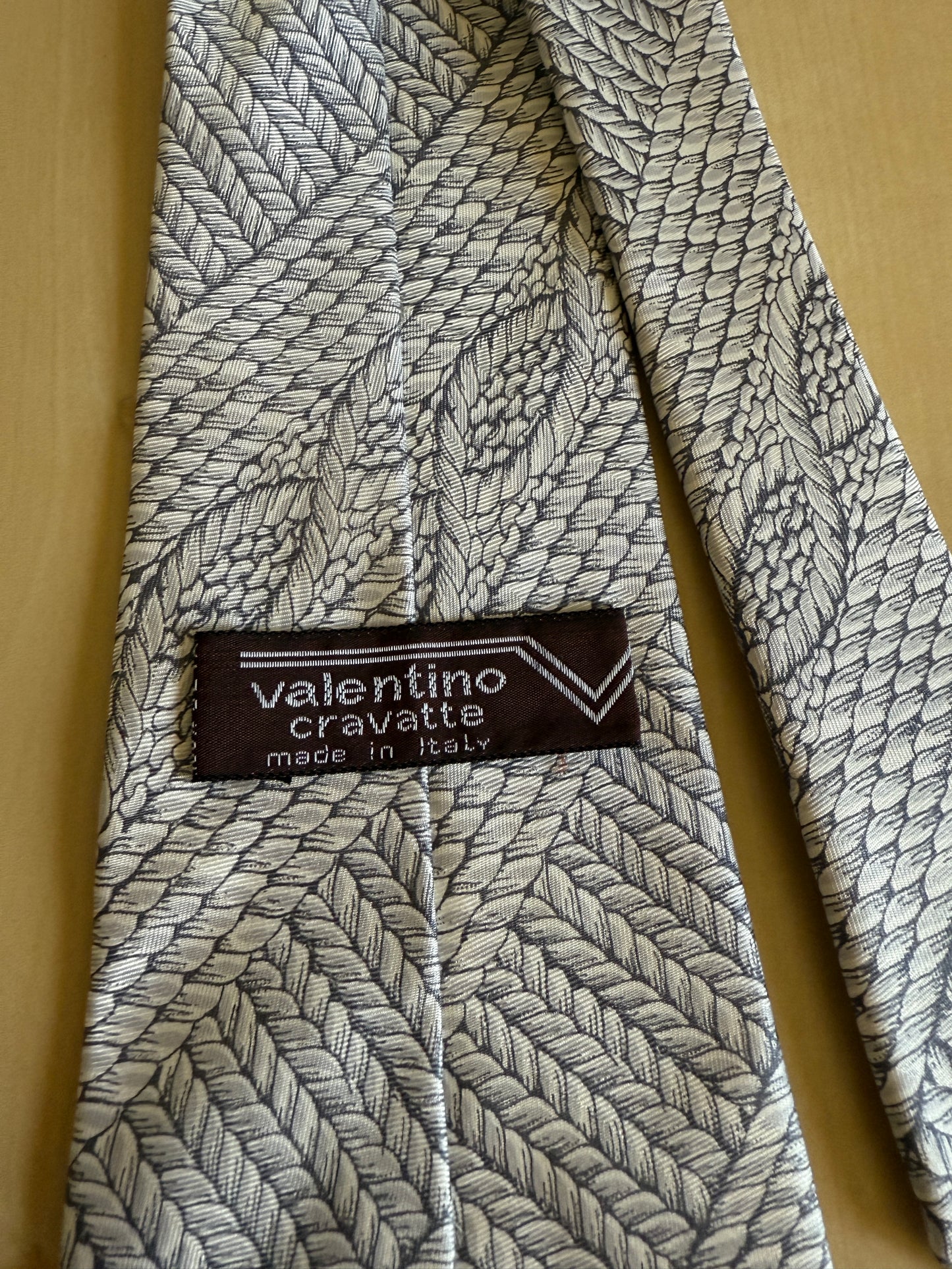 Cravatta Valentino anni ‘70 fantasia corda