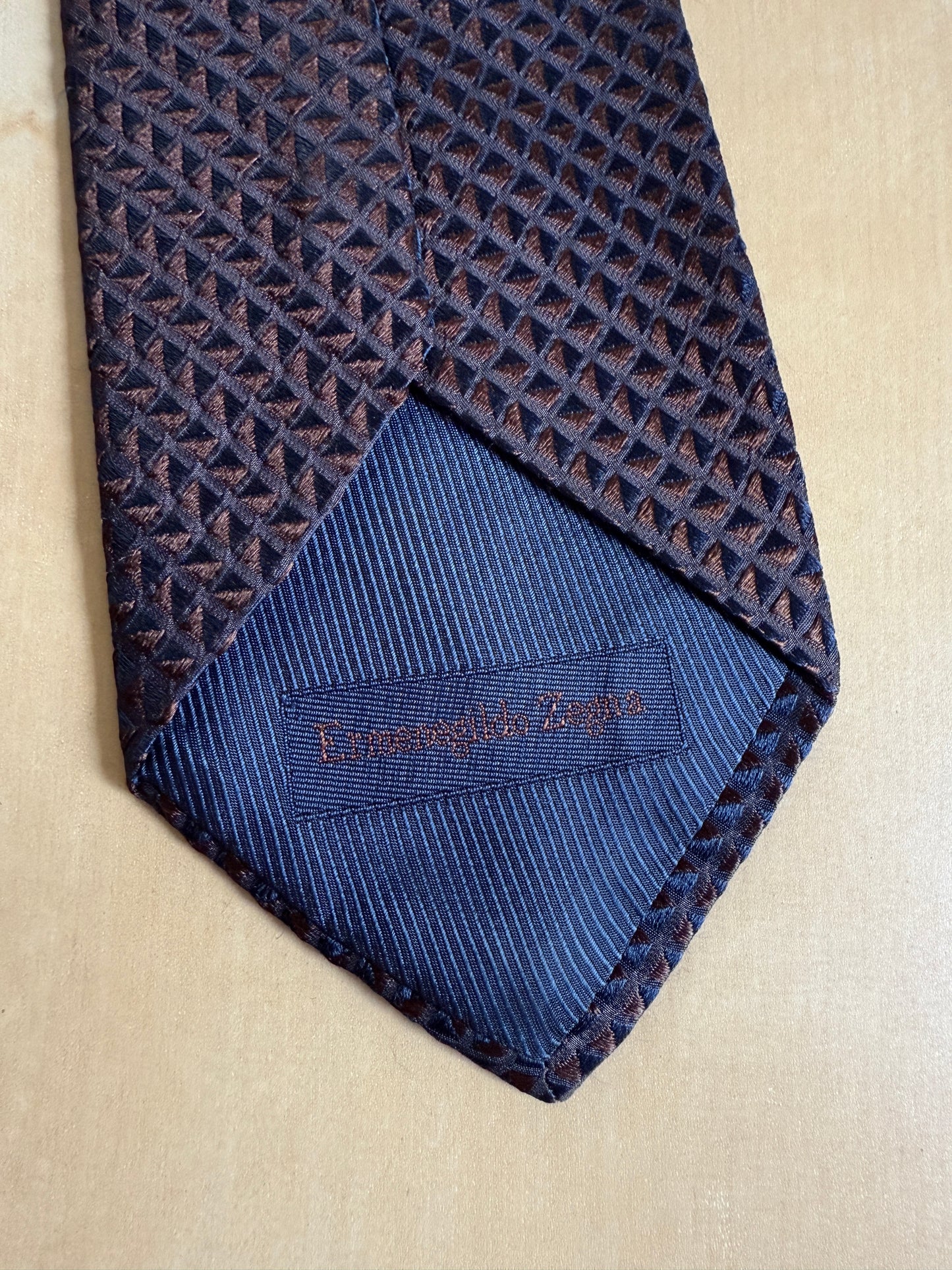 Cravatta Ermenegildo Zegna effetto rilievo