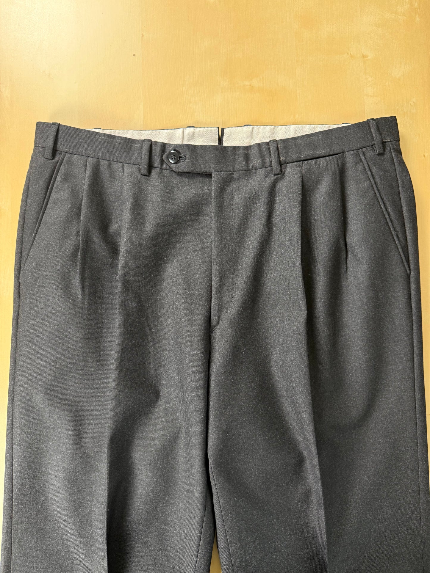 Completo Brioni flanella pettinata antracite - tg. 52