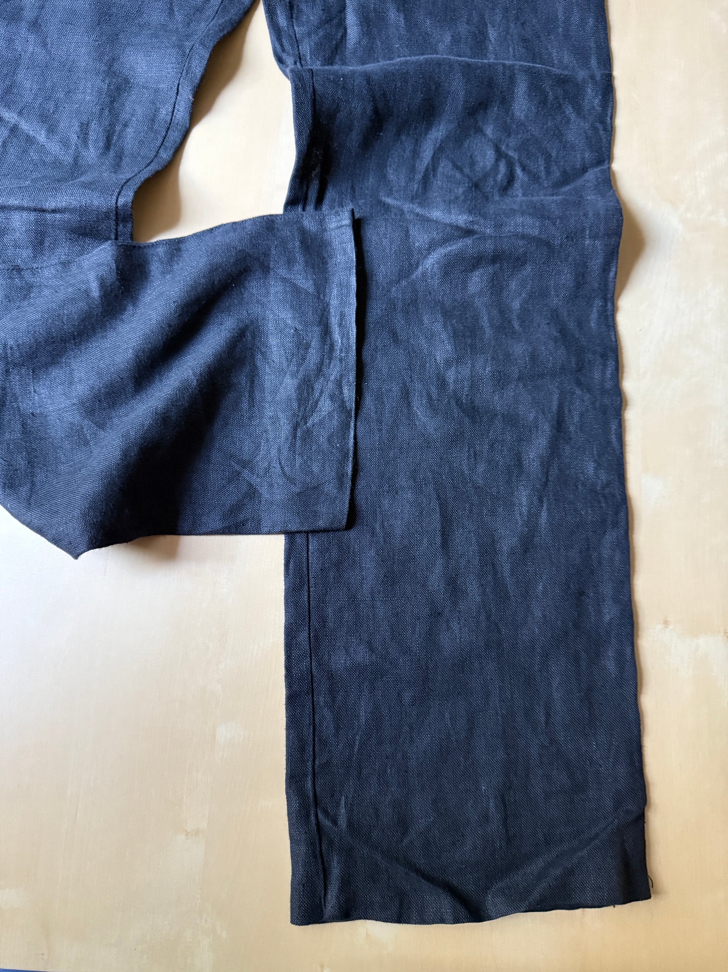 Tuta in lino nera anni ‘70 - tg. 44