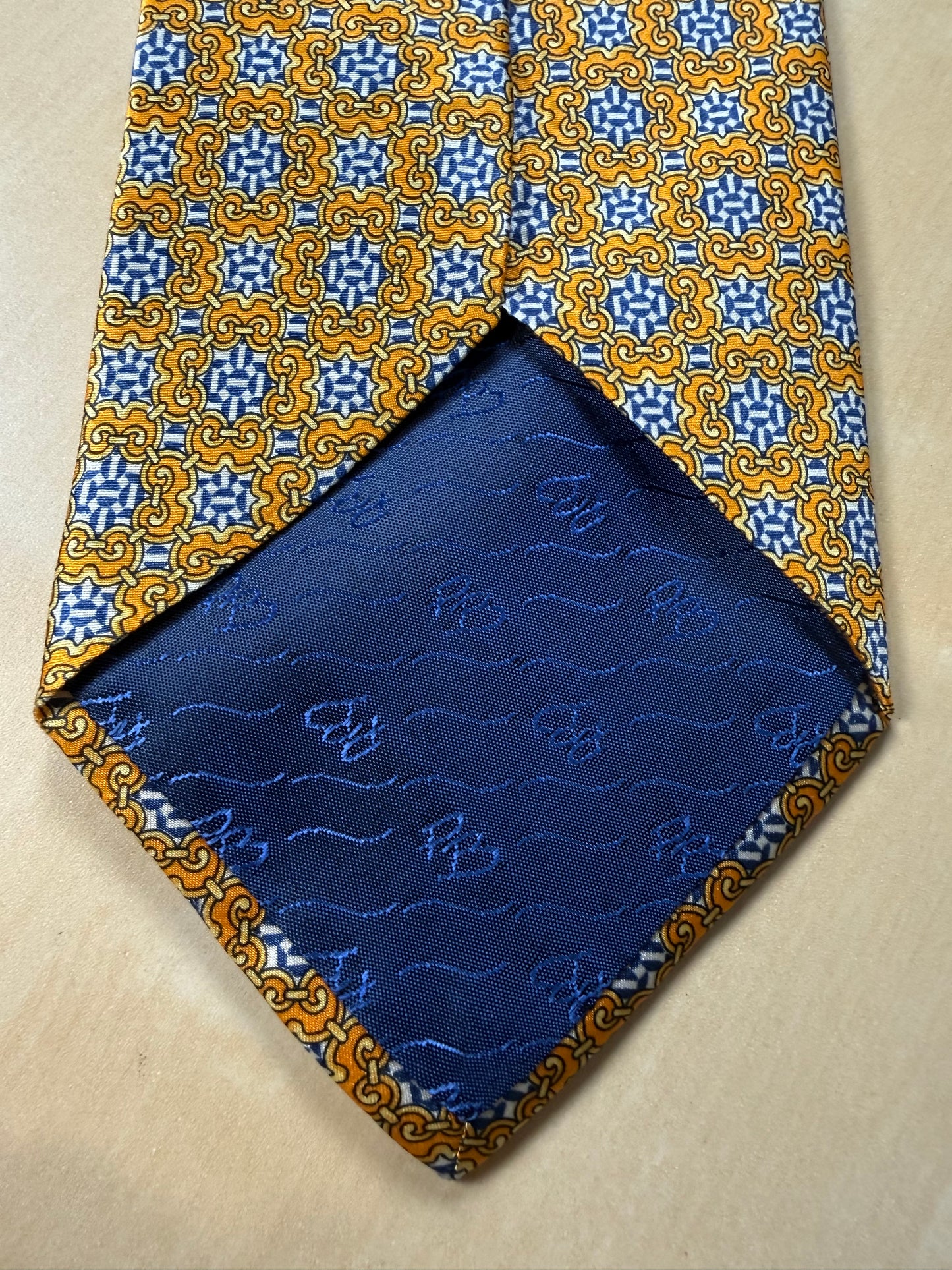 Cravatta Balmain fantasia mandala arancio e blu