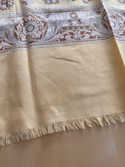 Sciarpa/foulard in seta giallo crema paisley