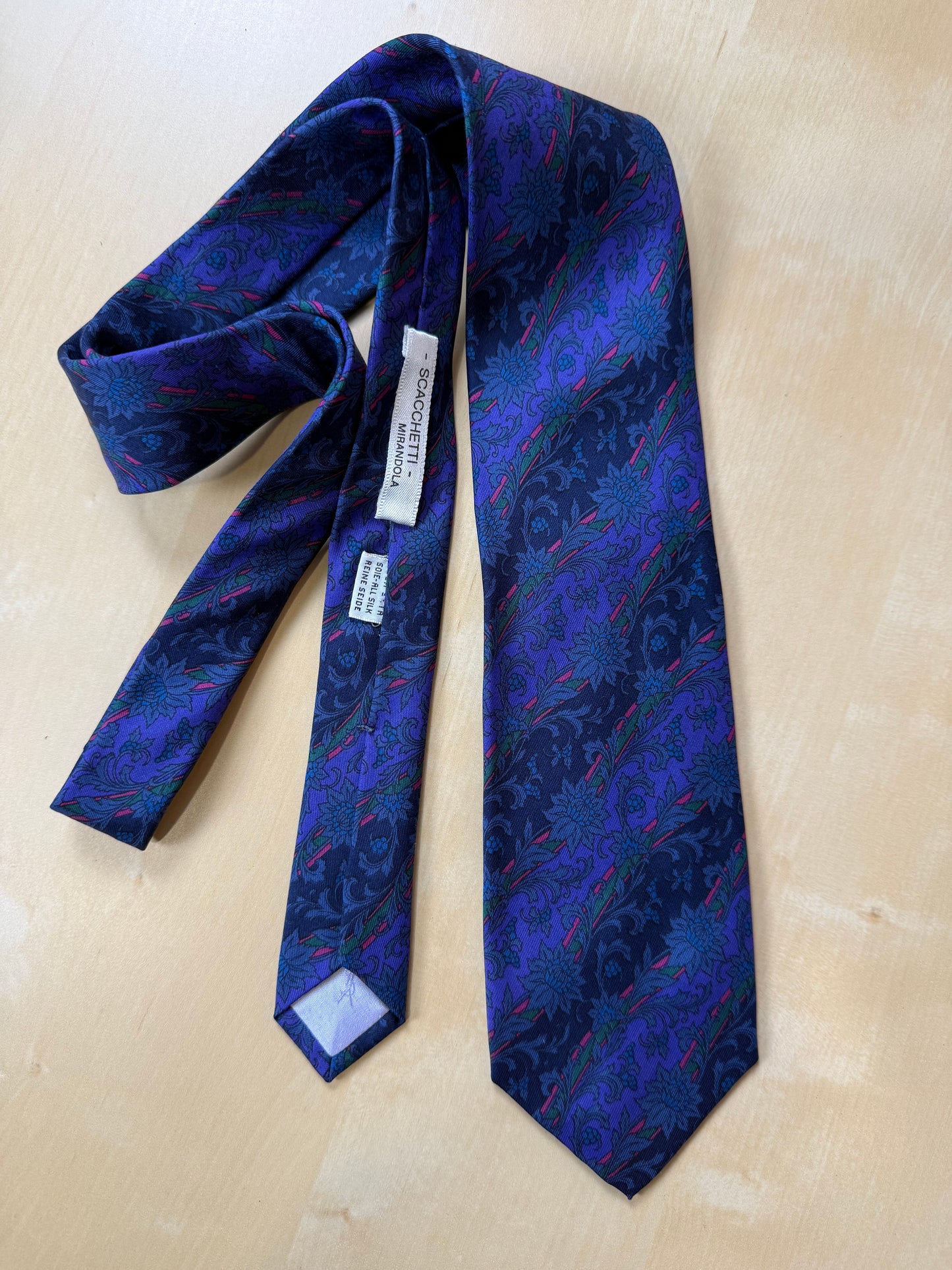 Cravatta Yves Saint Laurent floreale e regimental blu e viola