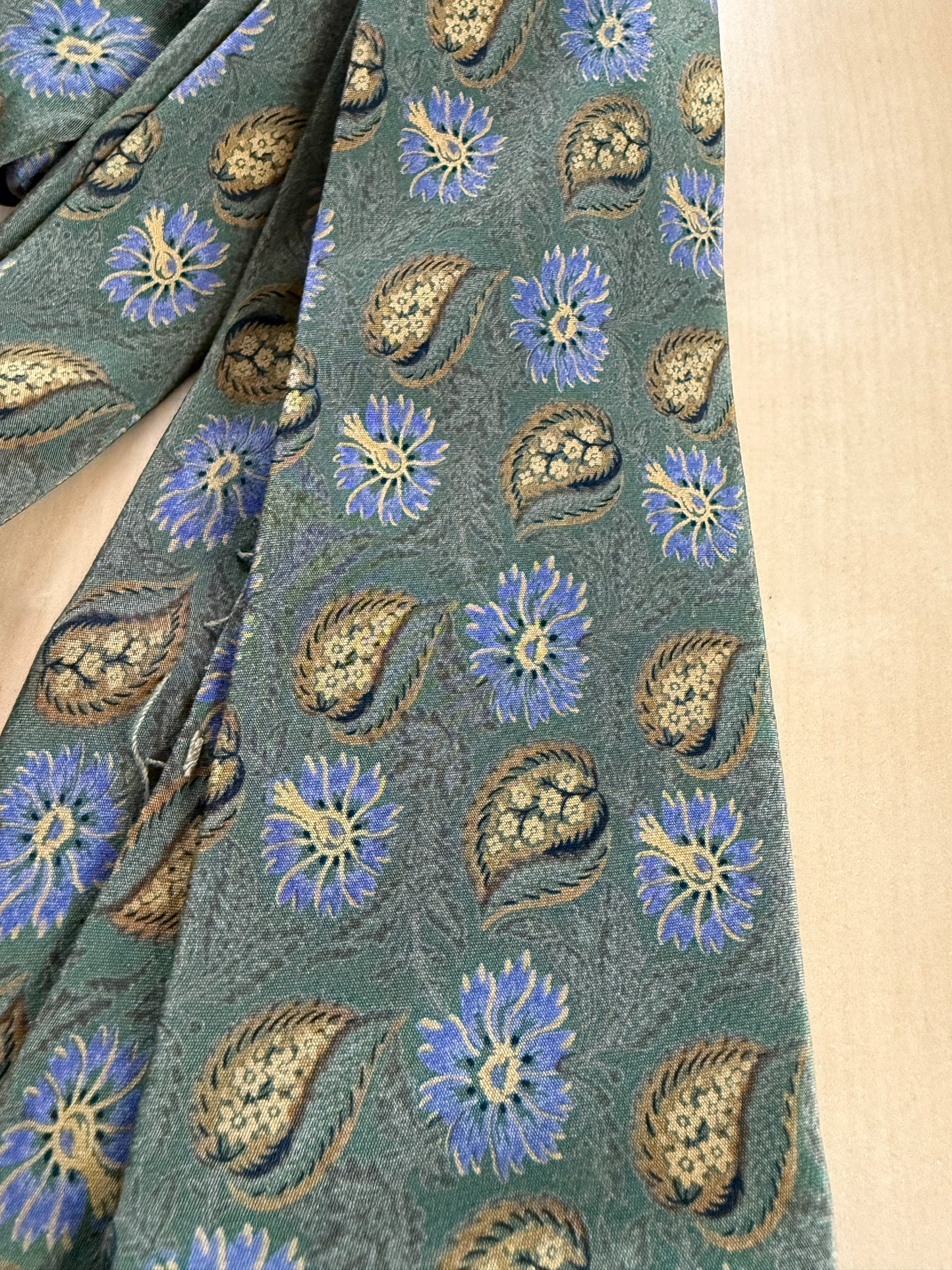 Cravatta Valentino crêpe verde fantasia floreale