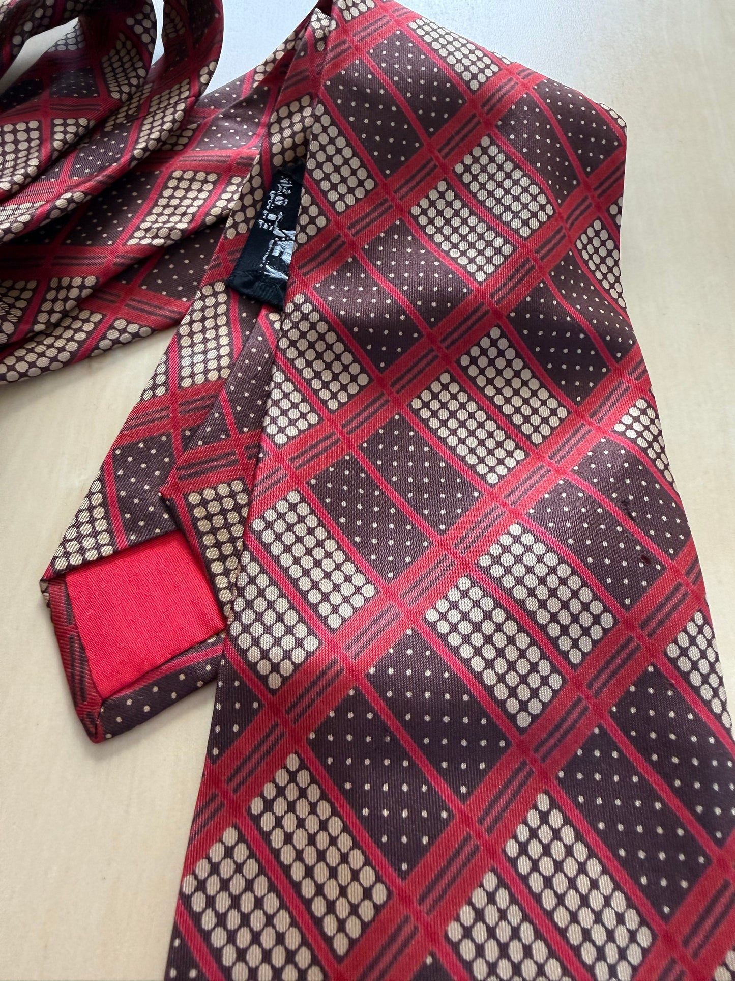 Cravatta Yves Saint Laurent anni ‘70 fantasia geometrica