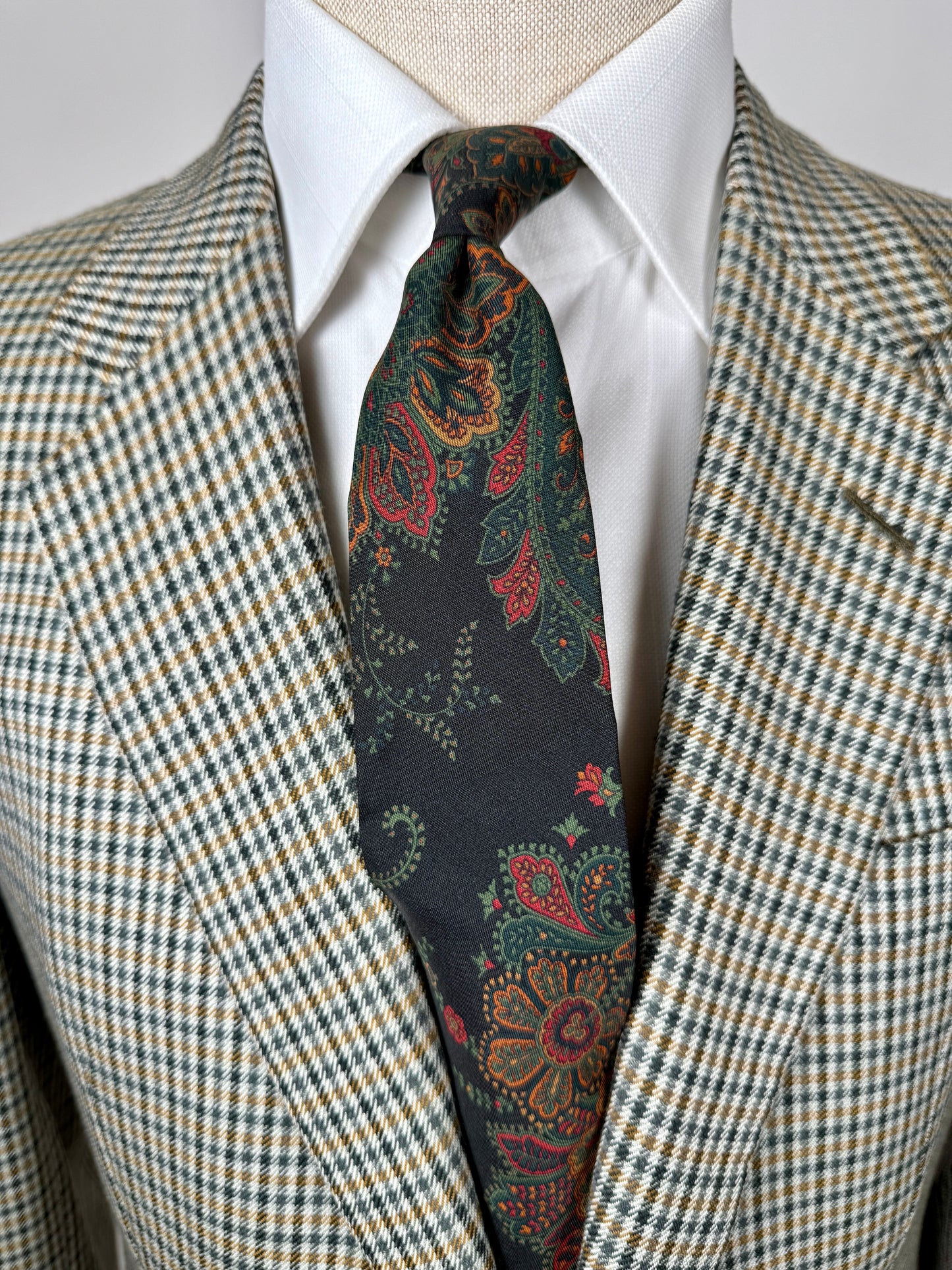 Cravatta Pal Zileri floreale paisley