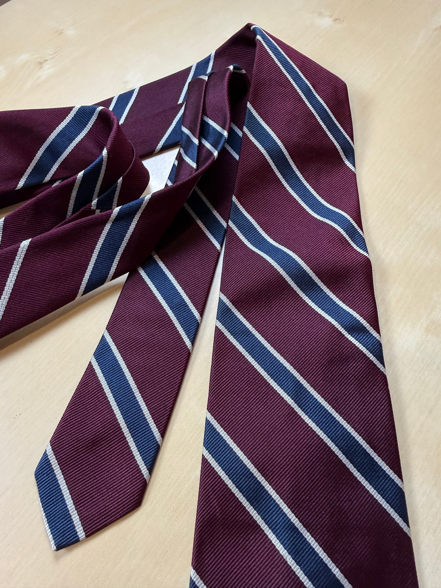 Cravatta Brooks Brothers bordeaux righe
