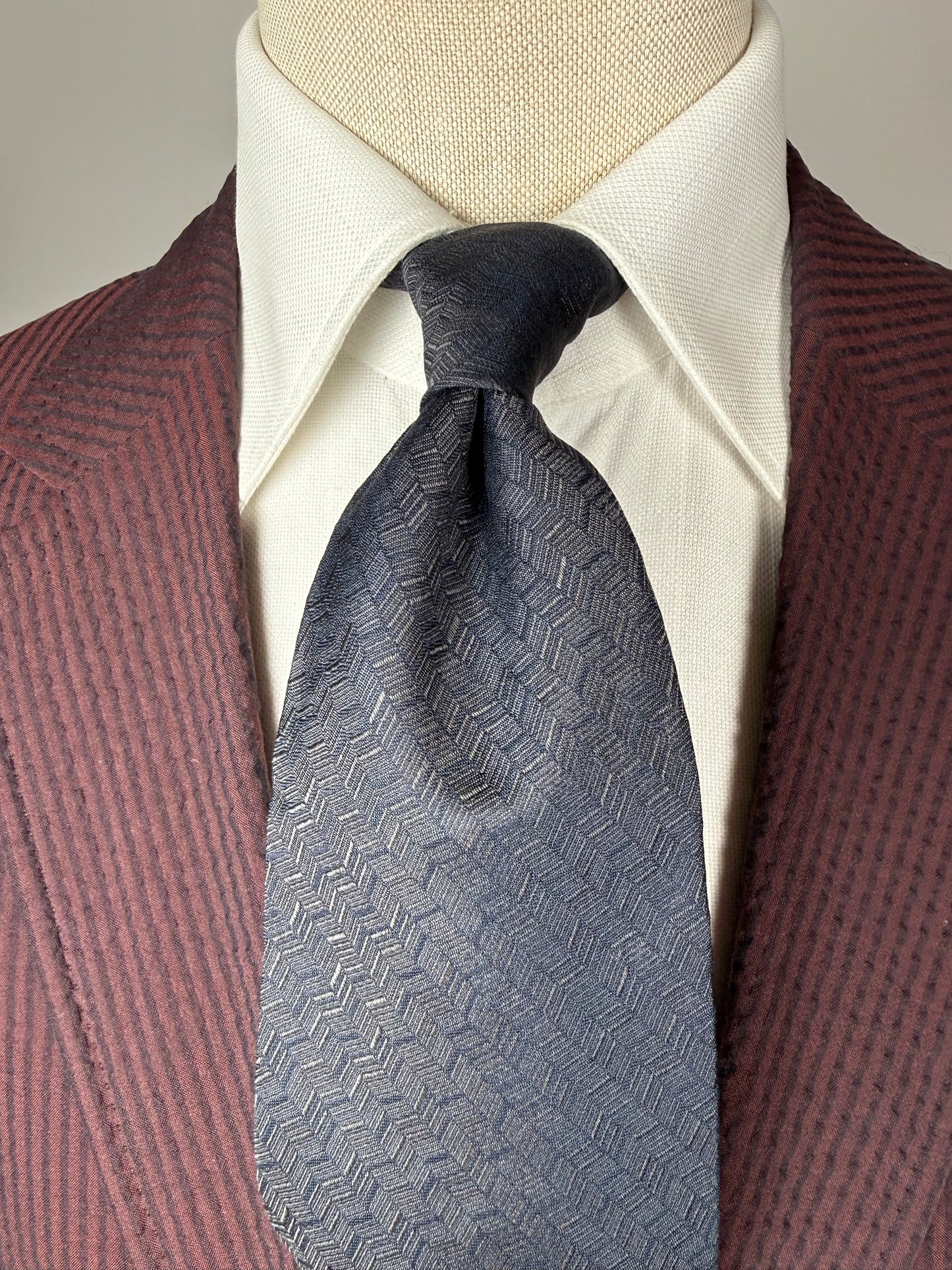 Cravatta Valentino chevron grigio jacquard