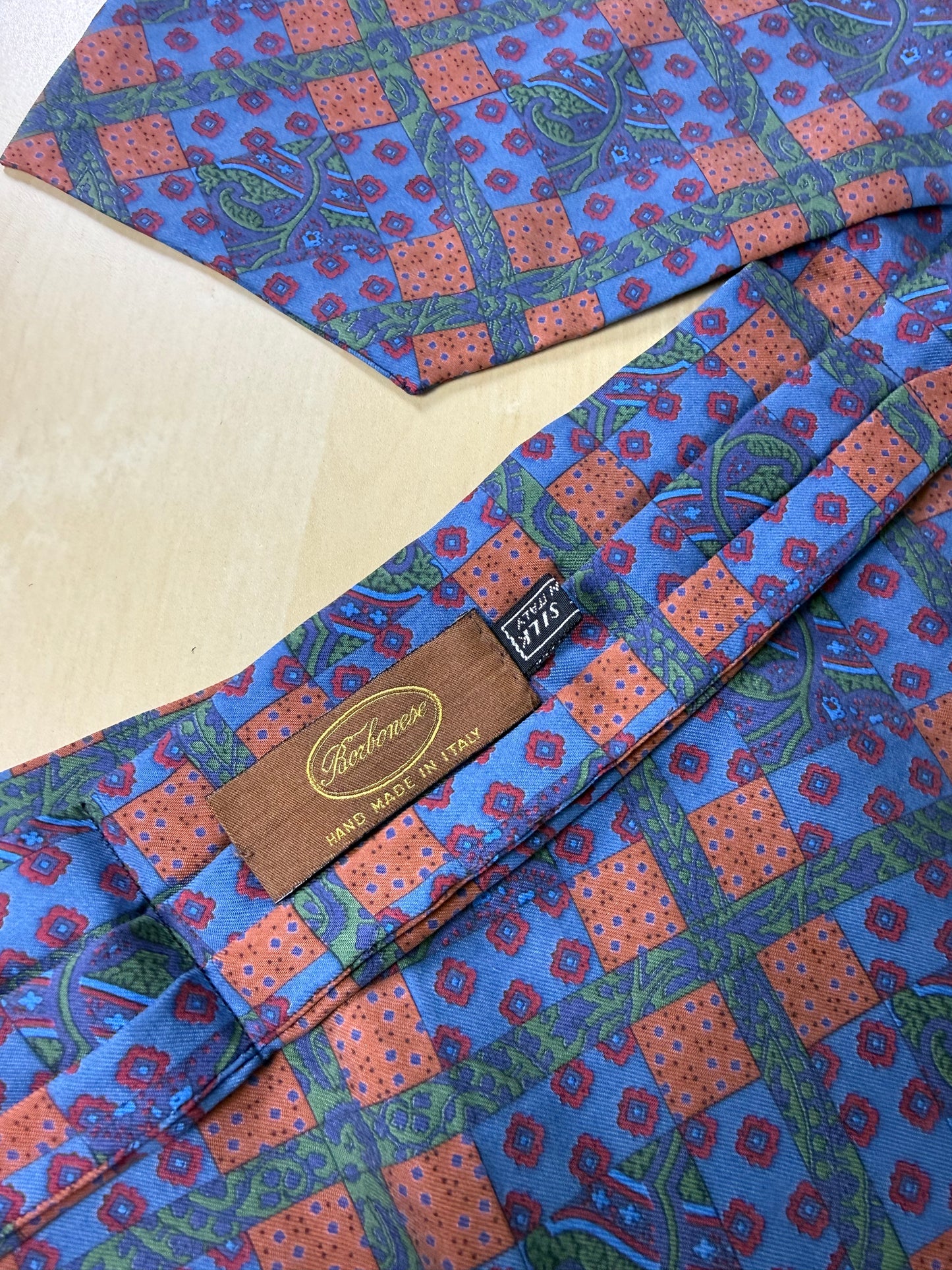 Ascot Borbonese blu e ruggine