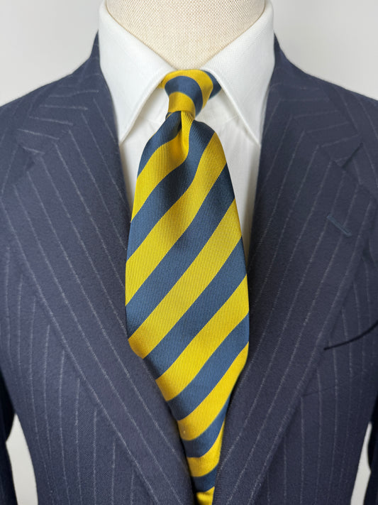 Cravatta regimental navy e giallo oro