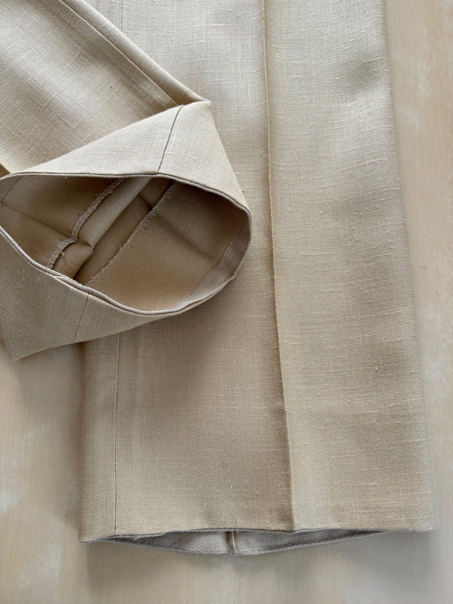 Completo doppiopetto estivo anni ‘70 in misto lino beige - tg. 44/46