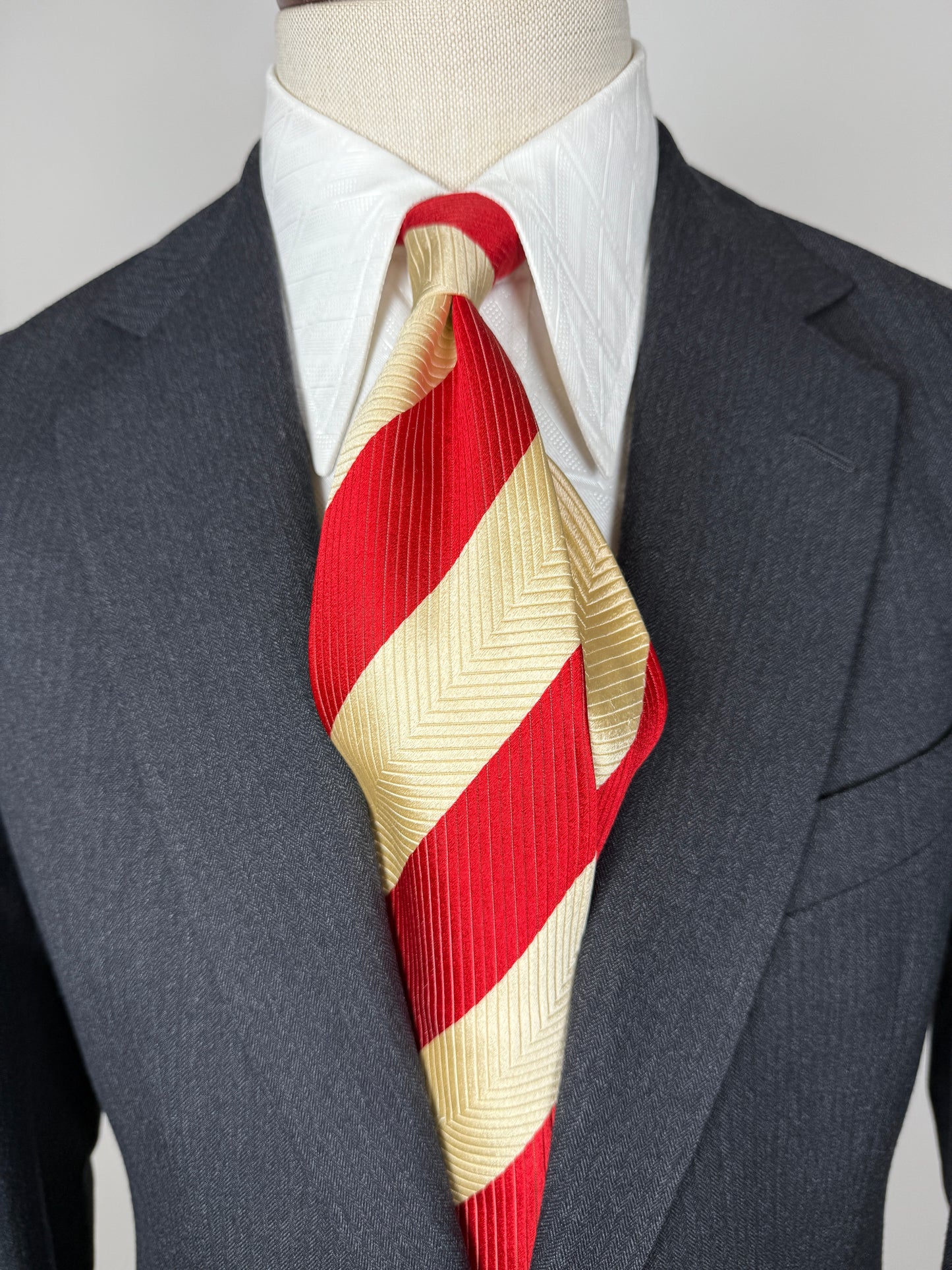 Cravatta regimental panna e rosso