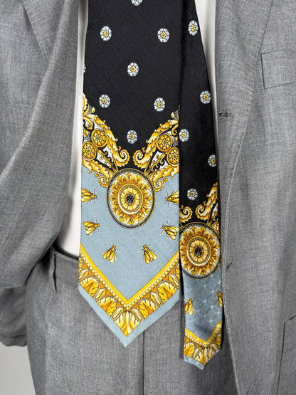 Cravatta Versace jacquard stampa barocca