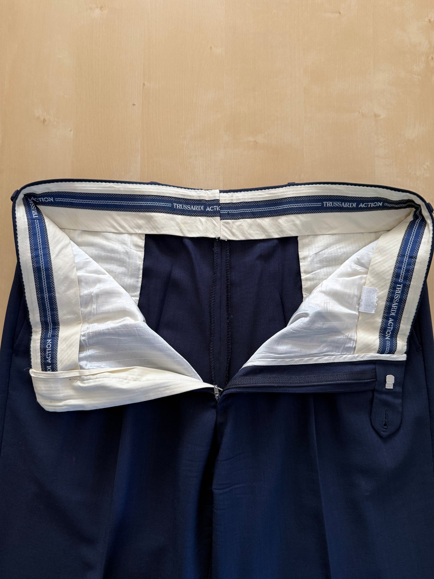 Completo fresco lana blu Trussardi anni '90 - tg. 50