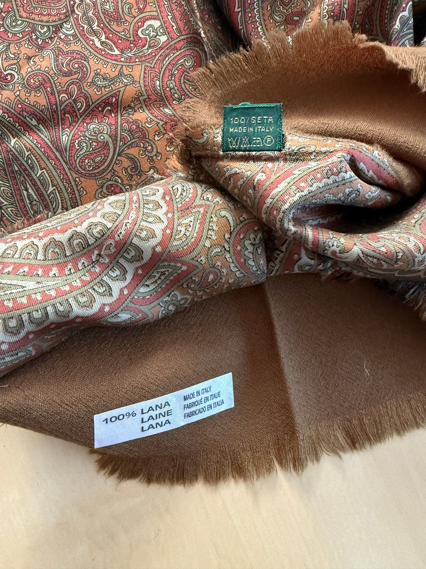 Sciarpa tubolare doppio tessuto in seta e lana