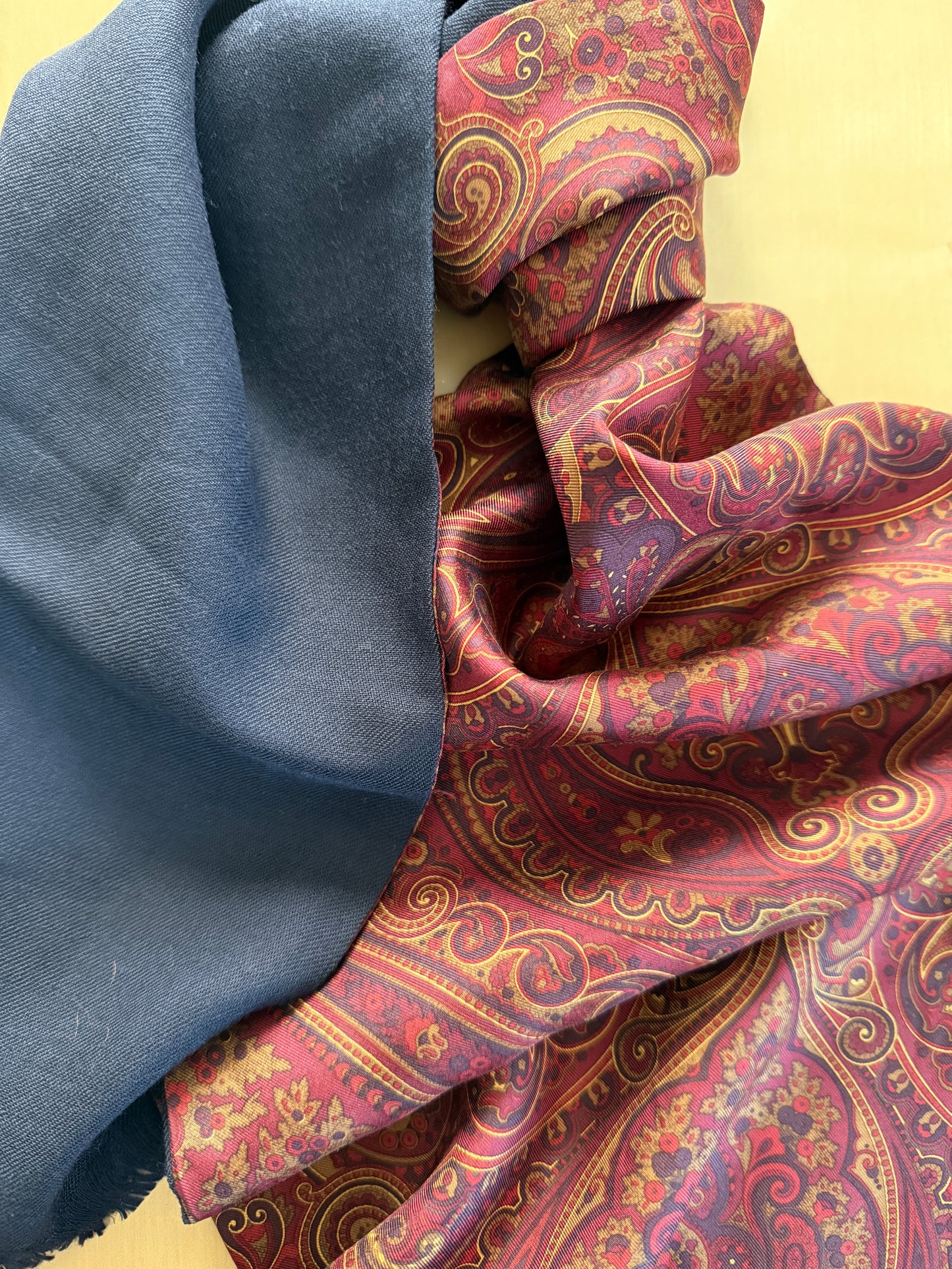 Sciarpa tubolare doppio tessuto seta paisley e lana