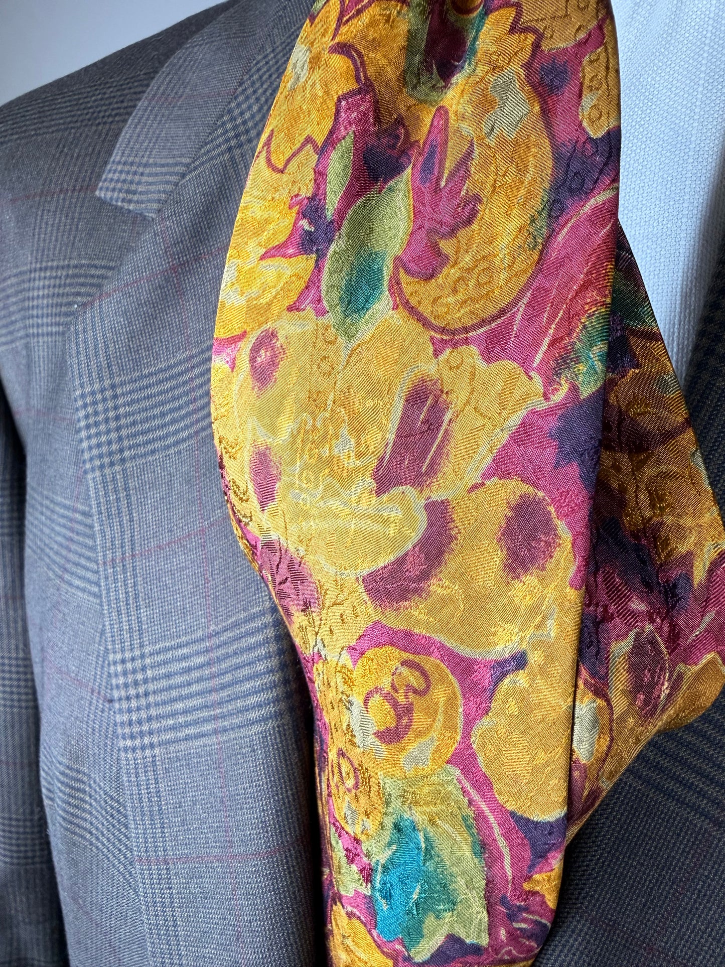 Cravatta Fendi vintage floreale jacquard