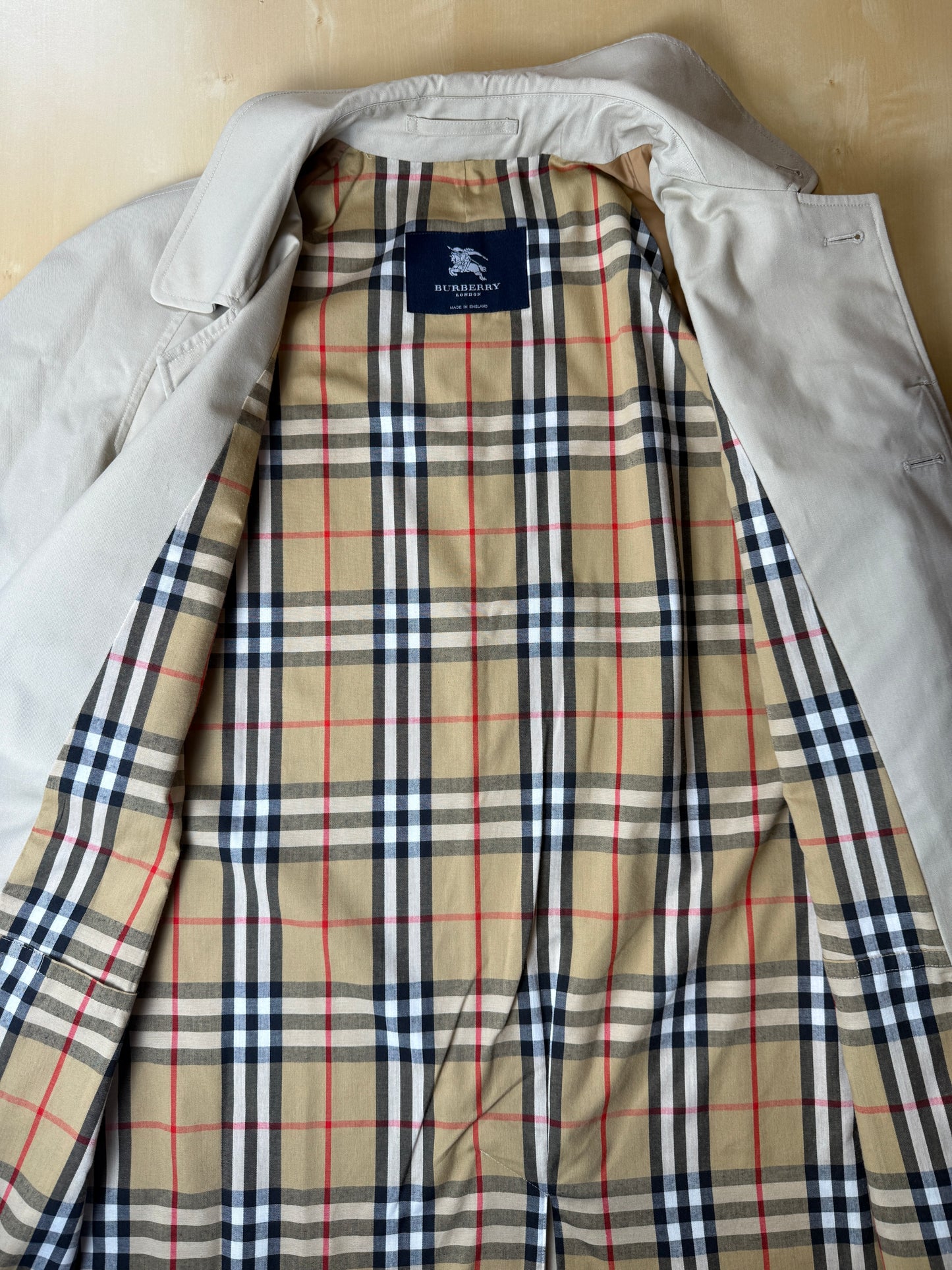 Soprabito impermeabile Burberry monopetto (nuovo) - tg. 50